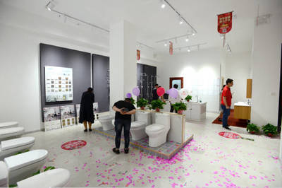 京東家裝全國(guó)首家縣級(jí)示范店落地河南，五金產(chǎn)品零售引領(lǐng)消費(fèi)下沉新趨勢(shì)